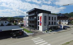 Ferienwohnungen Ebenzweier